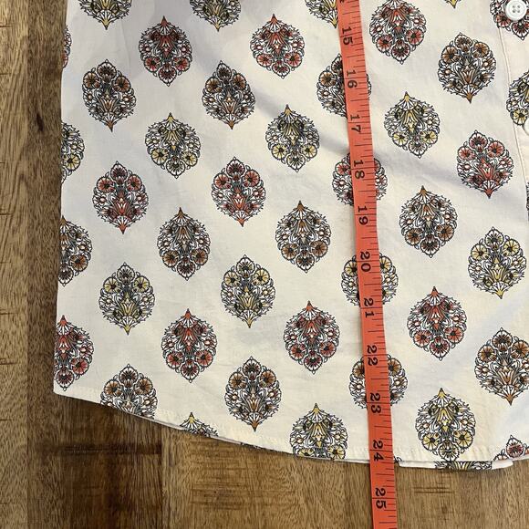 UNTUCKit Carrie Cream Patterned Blouse - Picture 5 of 16